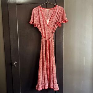 NWT Max Studio Women’s Tie Waist V-Neck Red Midi Dress with Flutter Sleeves